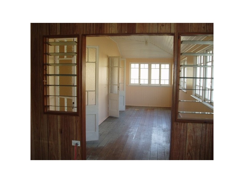 41 Little St, Manunda QLD 4870