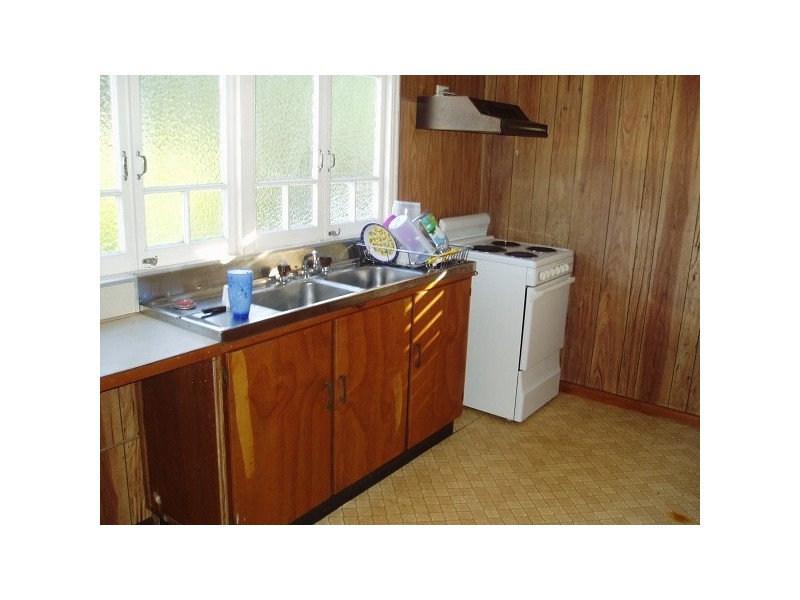 41 Little St, Manunda QLD 4870