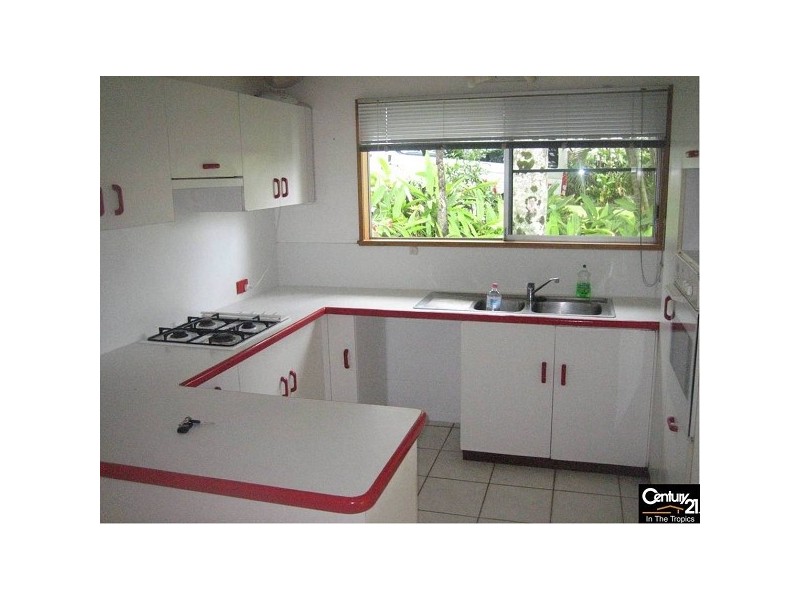 3 Ponticello Street, Whitfield QLD 4870