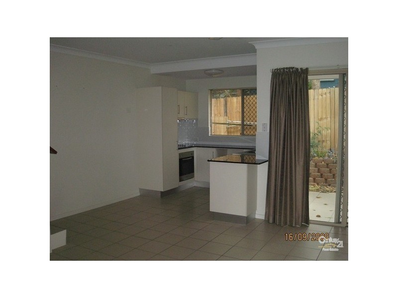 10-14 Old Smithfield Road, Freshwater QLD 4870