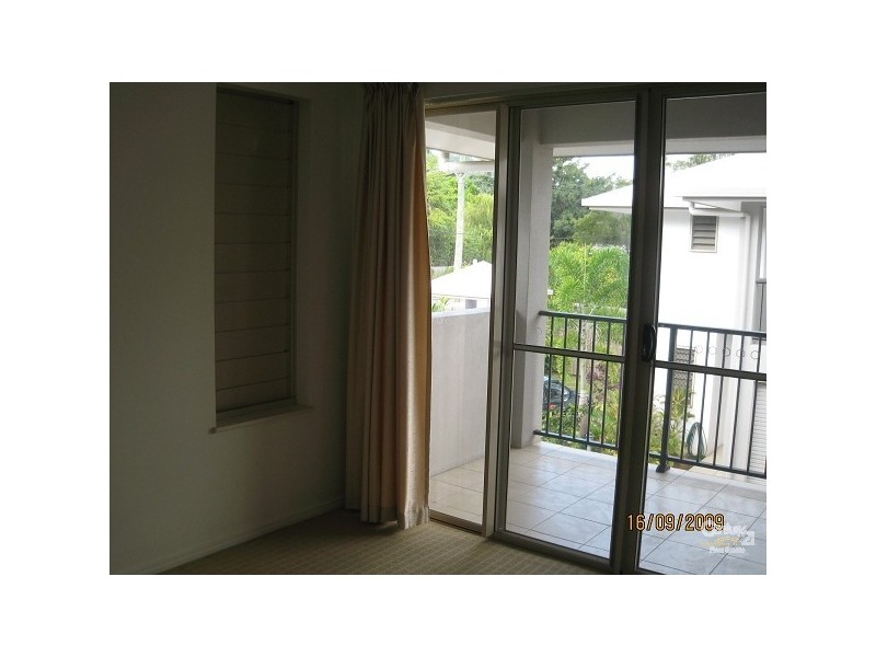 10-14 Old Smithfield Road, Freshwater QLD 4870