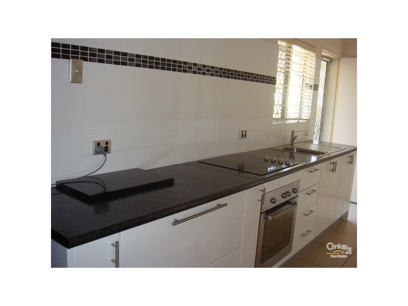 20 Girralong Street, Woree QLD 4868