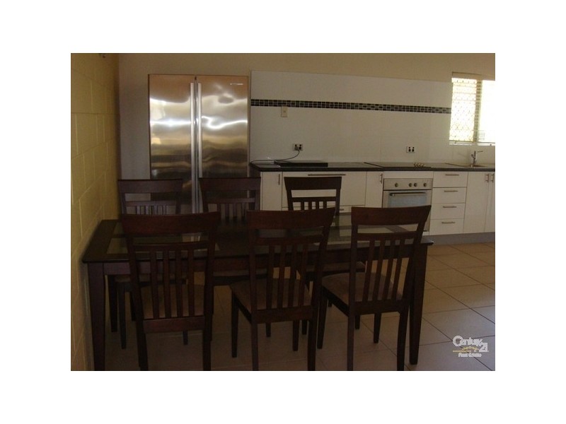 20 Girralong Street, Woree QLD 4868