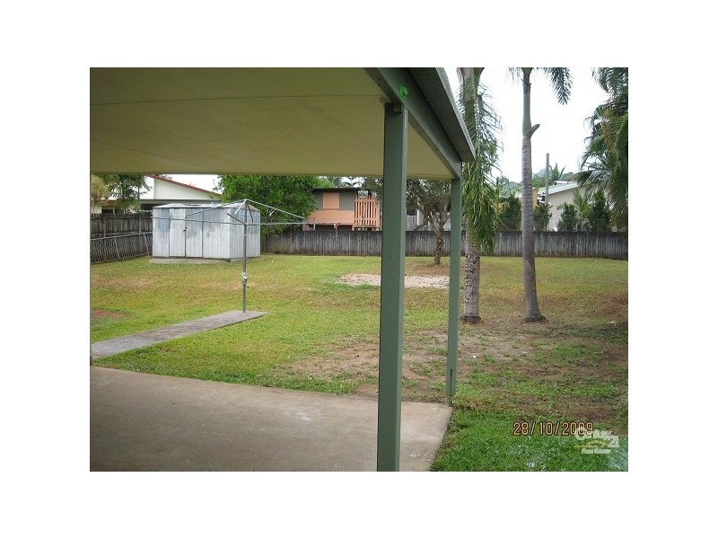 19 Bee Close, Bentley Park QLD 4869