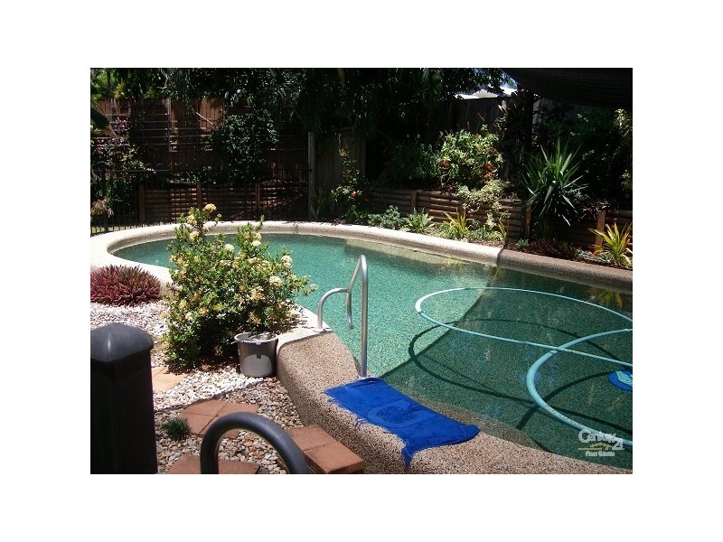 Cairns QLD 4870