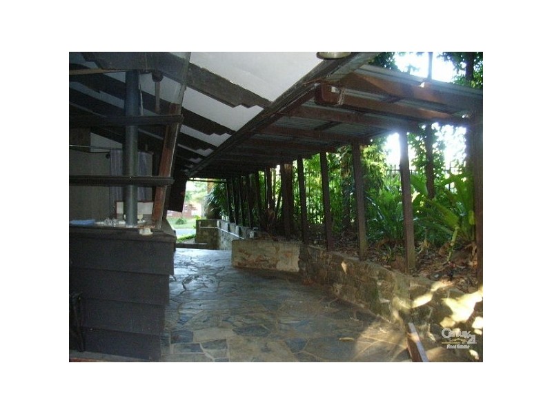 16 Heavey Crescent, Whitfield QLD 4870