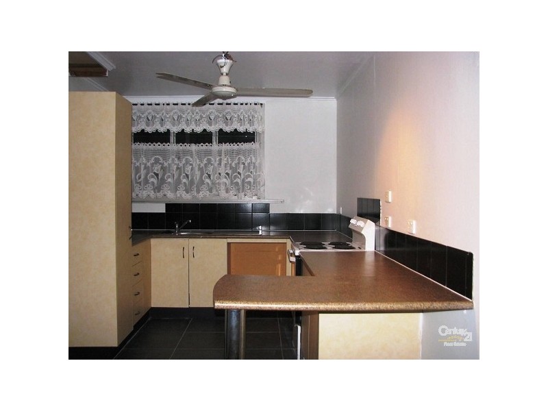 37 Hibiscus Lane, Holloways Beach QLD 4878