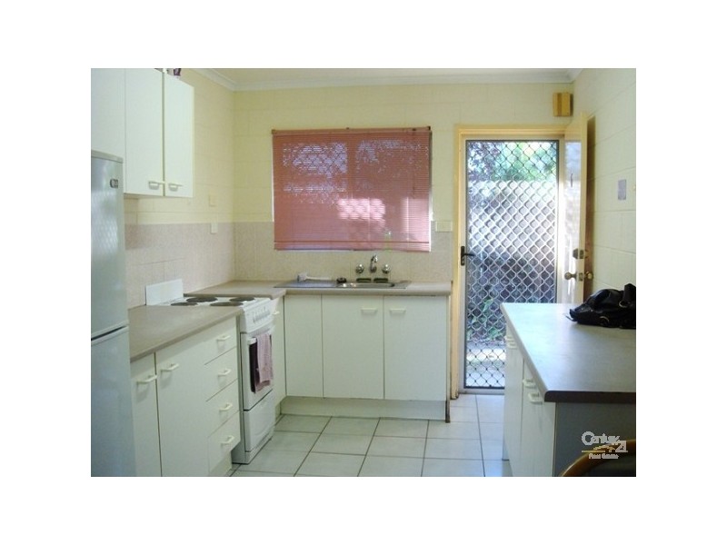 6/379 Mayers st, Edge Hill QLD 4870