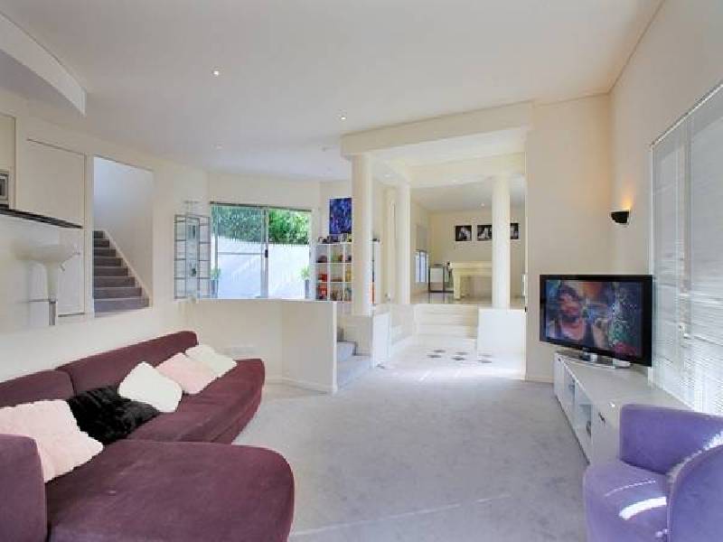 14 Martens Place, Brookfield QLD 4069