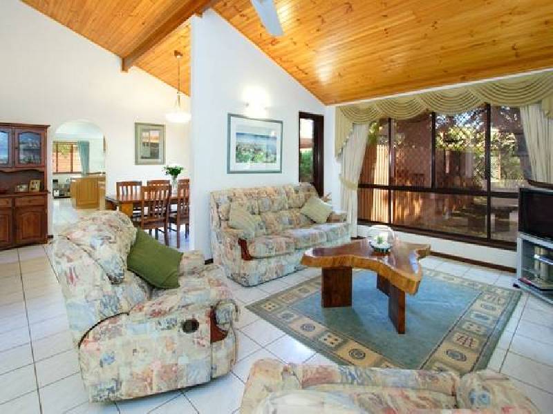 50 Pinkwood Street, Bellbowrie QLD 4070