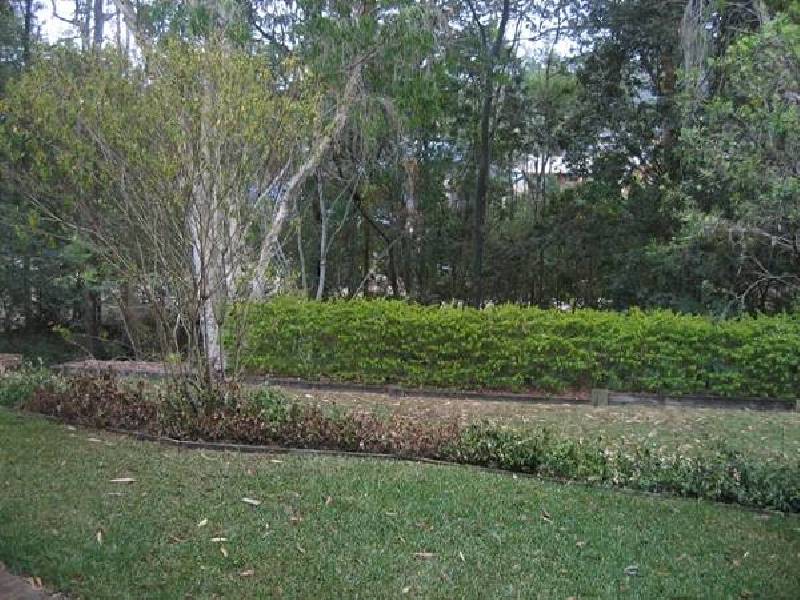 5 Fleming Road, Chapel Hill QLD 4069
