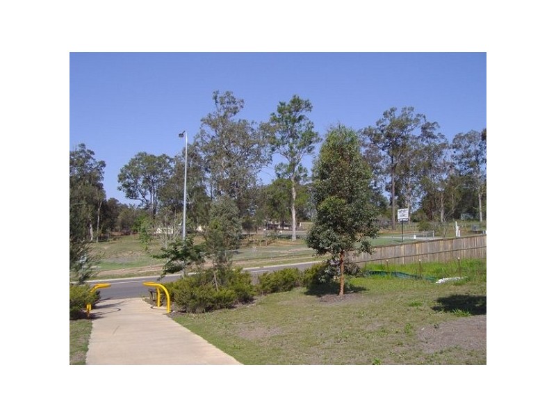 19 Grange Place, Moggill QLD 4070