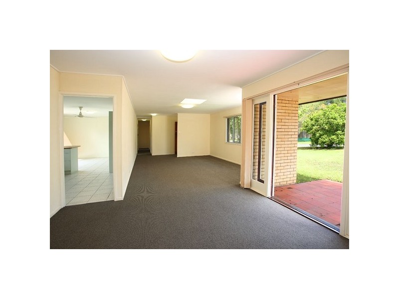 50 Gilruth Road, Kenmore QLD 4069