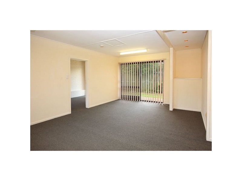 50 Gilruth Road, Kenmore QLD 4069