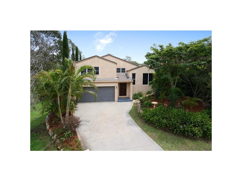 8 Evergreen Close, Kenmore QLD 4069