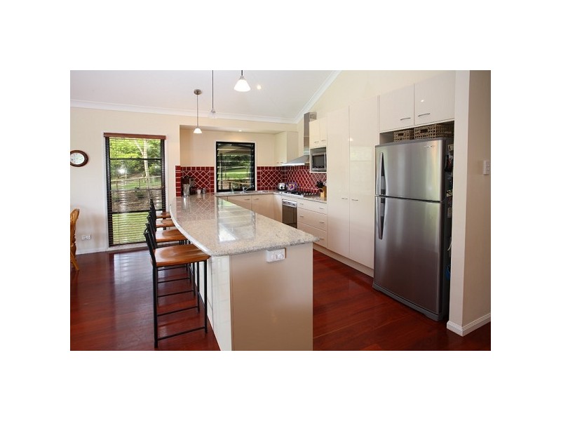 5 Jacqueline Place, Anstead QLD 4070