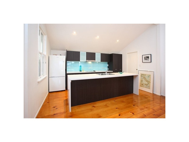 37 Doggett Street, Newstead QLD 4006