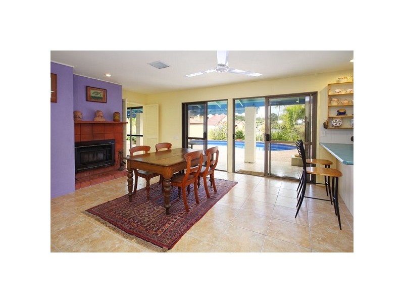 20 Scandia Street, Kenmore QLD 4069