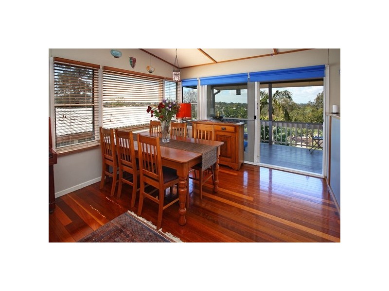 86 Marshall Lane, Kenmore QLD 4069