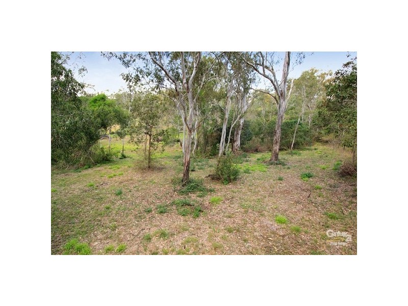 2451 Moggill Road, Pinjarra Hills QLD 4069