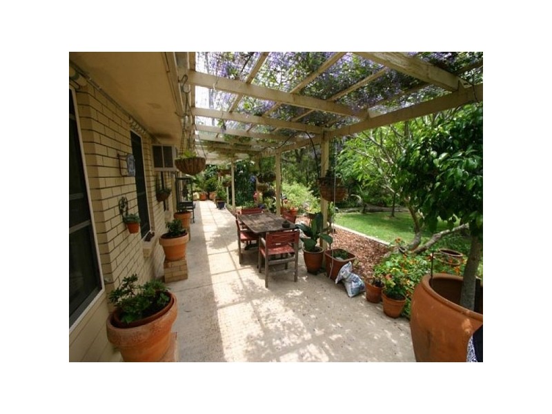 623 Hawkesbury Road, Anstead QLD 4070