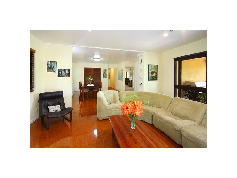 50 Gubberley Street, Kenmore QLD 4069