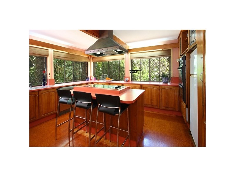 207 Sugars Road, Anstead QLD 4070