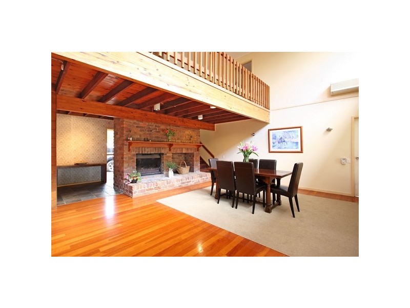 207 Sugars Road, Anstead QLD 4070