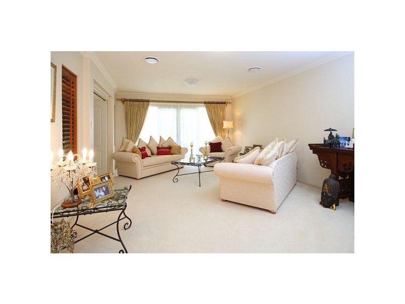 45 Blackbutt Place, Brookfield QLD 4069