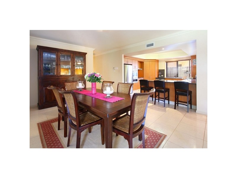 45 Blackbutt Place, Brookfield QLD 4069