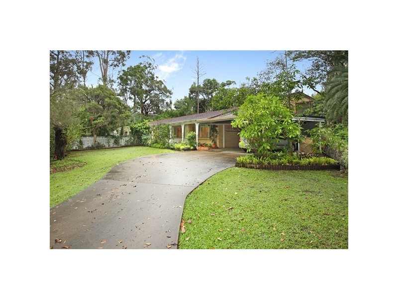 81 Kersley Road, Kenmore QLD 4069