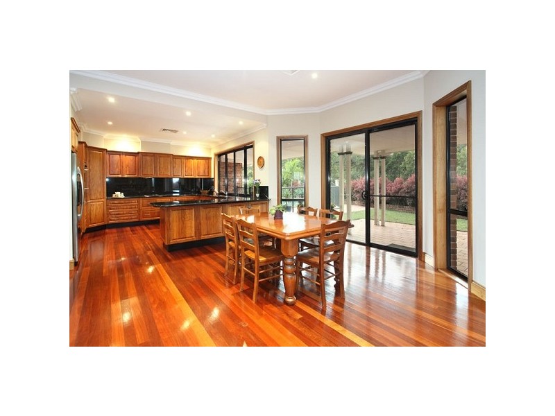 7 Millbrook Drive, Pullenvale QLD 4069