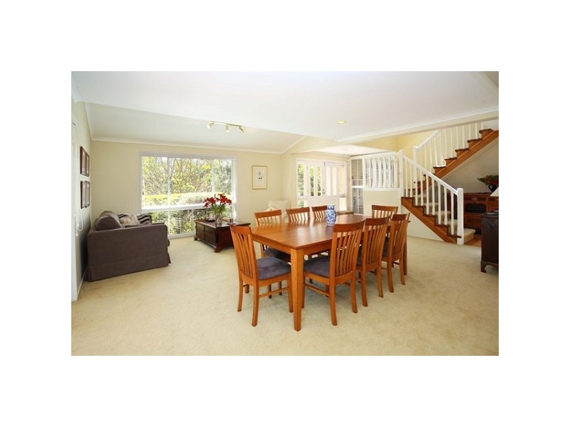 5 Hoana Place, Kenmore QLD 4069