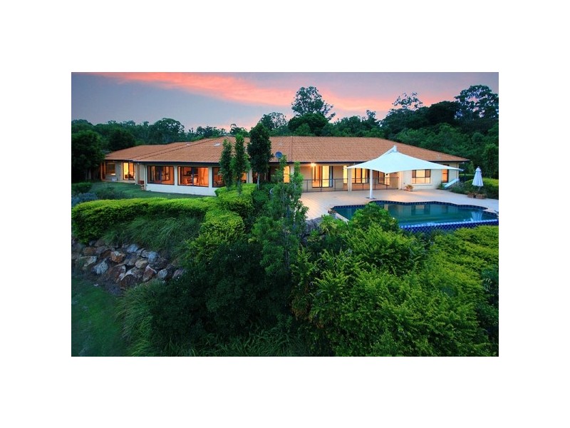 353 Brookfield Road, Kenmore Hills QLD 4069