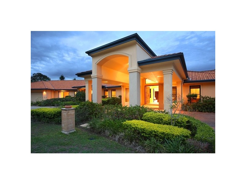 353 Brookfield Road, Kenmore Hills QLD 4069