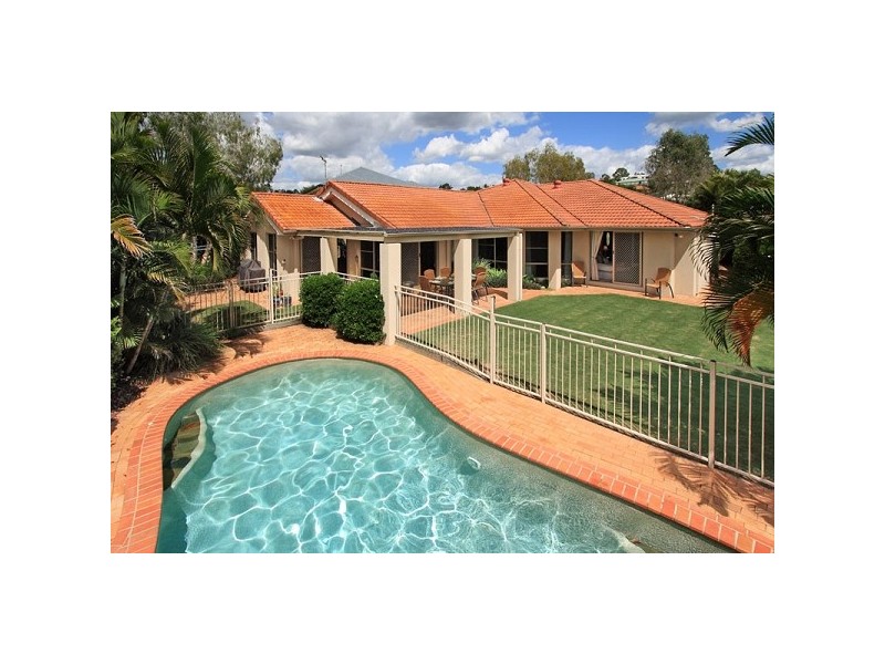 30 Jamieson Place, Brookfield QLD 4069