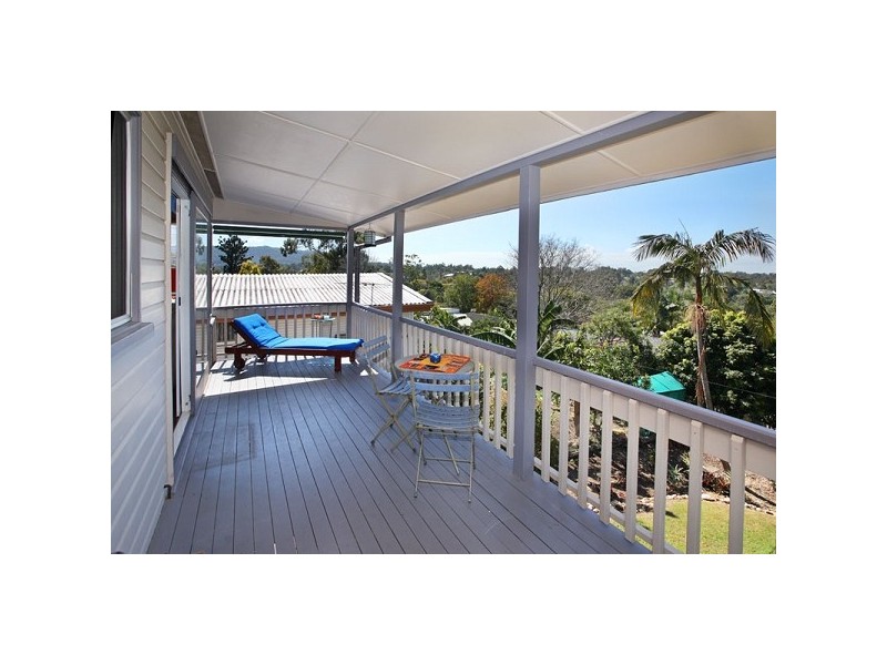 86 Marshall Lane, Kenmore QLD 4069