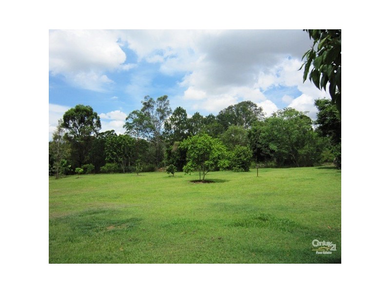 73 Grandview Road, Pullenvale QLD 4069
