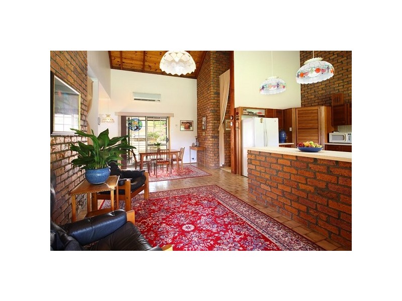 54 Willunga Street, Brookfield QLD 4069