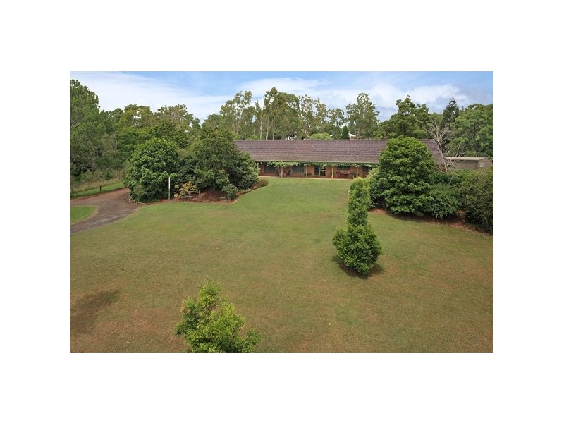 54 Willunga Street, Brookfield QLD 4069