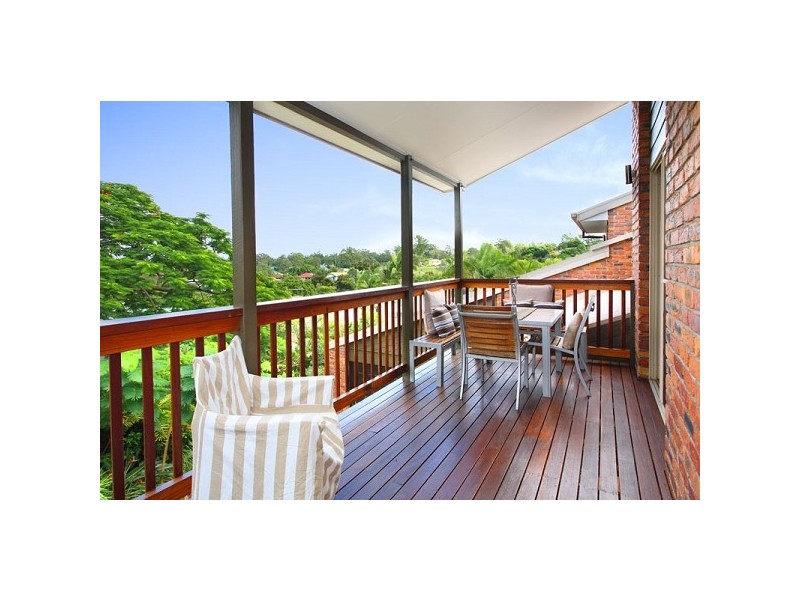 49 Marland Street, Kenmore QLD 4069