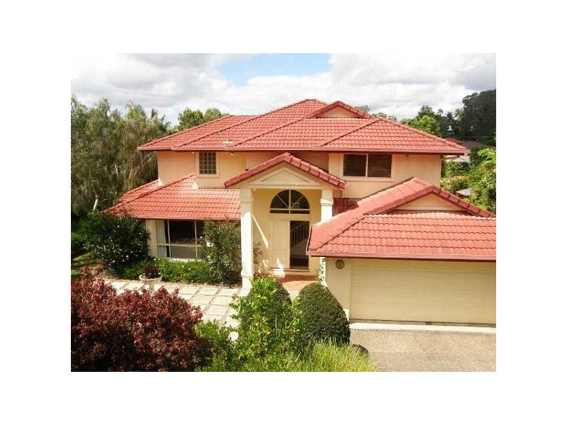 7 McConnell Crescent, Brookfield QLD 4069