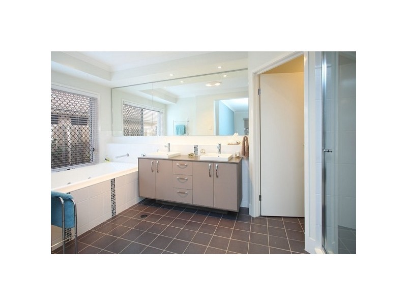 37 Witty Road, Moggill QLD 4070