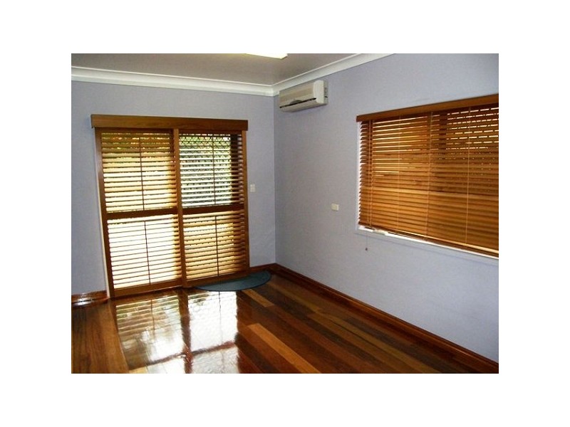 8 Okra Place, Bellbowrie QLD 4070