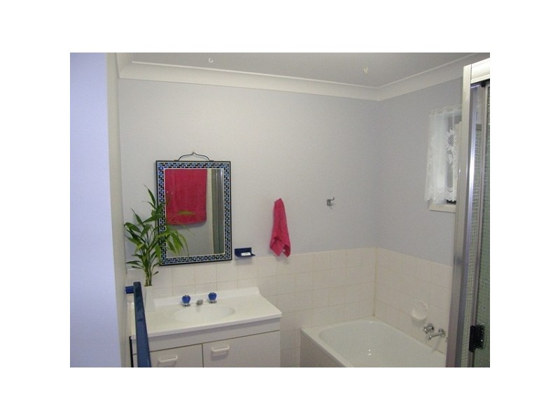 8 Okra Place, Bellbowrie QLD 4070