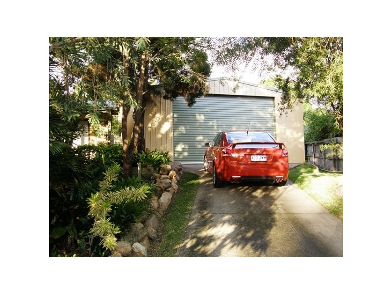 8 Okra Place, Bellbowrie QLD 4070