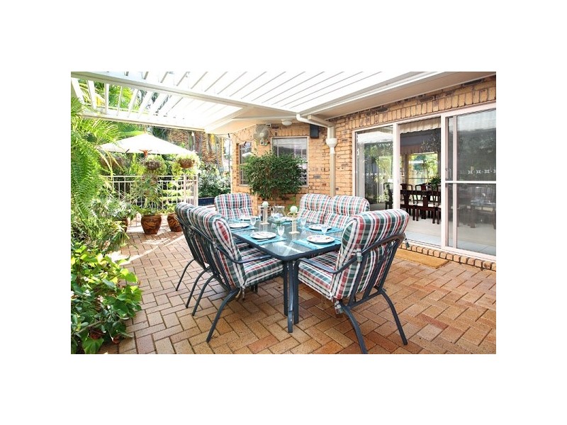 1 River Park Place, Fig Tree Pocket QLD 4069