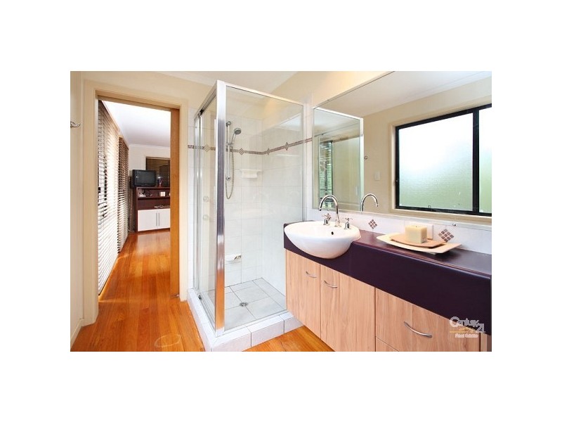 92 George Holt Drive, Mount Crosby QLD 4306