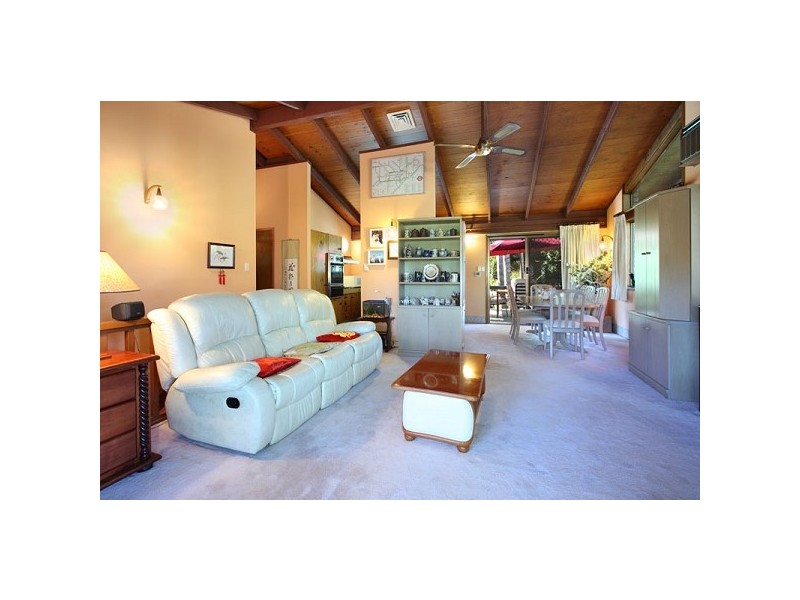 8 Paley Street, Kenmore Hills QLD 4069