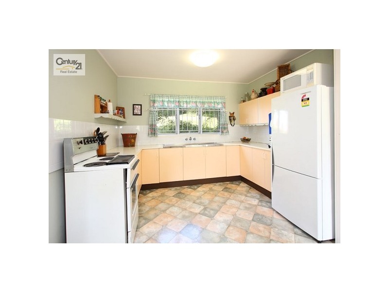 383 Brookfield Road, Kenmore Hills QLD 4069